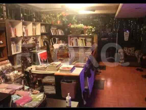 Dijual Ruko Luas 200 m2 di Pancoran Mas, Pancoran Mas 3