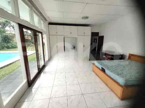 650 sqm, 4 BR house for rent in neraby kemang , Kemang - RHA6dd 3