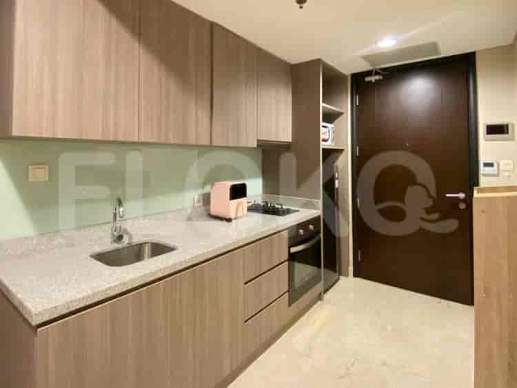 Tipe 1 Kamar Tidur di Lantai Tinggi untuk disewakan di Ciputra World 2 Apartemen - fkue19 3