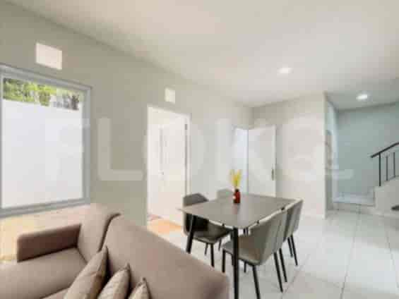 Dijual Rumah 3 BR, Luas 94 m2 di Telaga Golf Sawangan Cluster France, Depok - RHASbdf 4