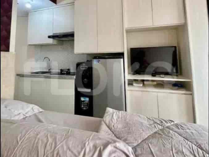Apartemen 1BR Berperabot Dijual - APA9c001, Lantai Menengah, Springlake Summarecon Bekasi 3