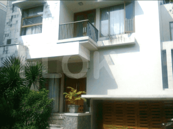 Disewakan Rumah 4 BR, Luas 480 m2 di Kemang Area, Kemang - RHA309 1