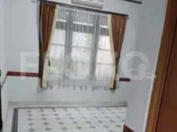 Disewakan Rumah 3 BR, Luas 200 m2 di Raffles Hills Cibubur, Cibubur - RHA378 4