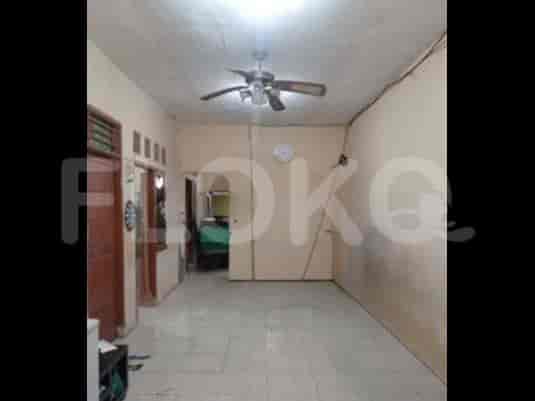Dijual Rumah 3 BR, Luas 80 m2 di Semanan, Cengkareng - RHASbe2 1