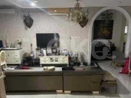 RHAS162 | House Gandaria Sale with 5BR & Negotiable 2