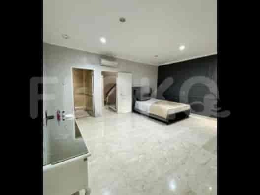 Dijual Rumah 3 BR, Luas 110 m2 di Golf Lake Residence, Cengkareng - RHASed8 3
