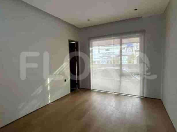 300 sqm, 4 BR house for rent in Kelapa Gading, Kelapa Gading - RHAf2c 5