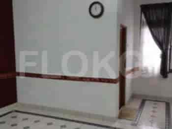Disewakan Rumah 3 BR, Luas 200 m2 di Raffles Hills Cibubur, Cibubur - RHA378 2