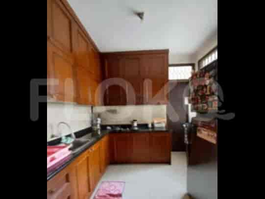 RHASe18 | House Kebon Jeruk Sale with 4BR & 2 Floors 4