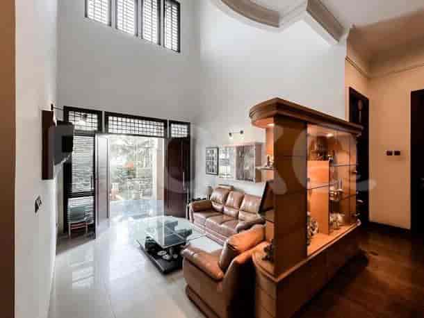 900 sqm, 4 BR house for rent in Puri Indah, Puri Indah - RHA59e 8