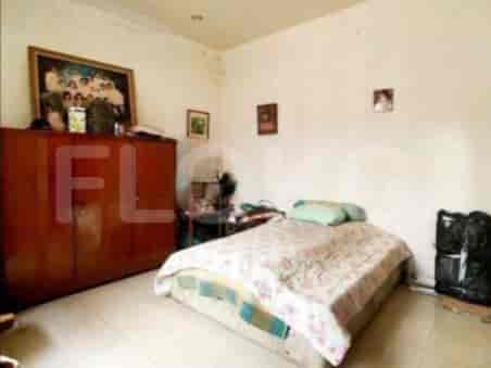 Dijual Rumah 4 BR, Luas 300 m2 di Gandaria Area, Gandaria - RHAS910 4