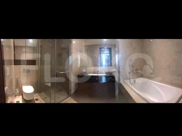 2 Bedroom on Middle Floor for Rent in Pakubuwono House - fga093 4