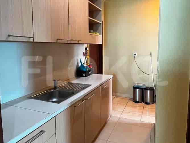 Tipe 3 Kamar Tidur di Lantai Menengah untuk disewakan di Essence Darmawangsa Apartemen - fci825 3