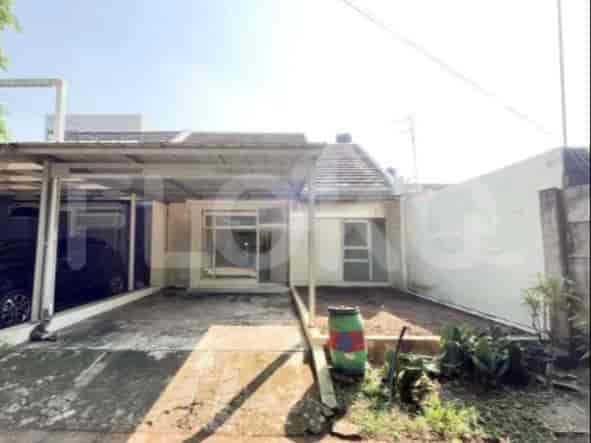 RHAS331 | House for Sale in Depok with Carport 1
