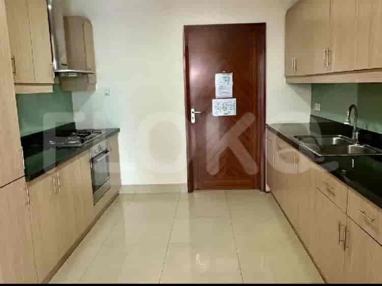 3 Bedroom on High Floor for Rent in Pakubuwono Residence - fga018 5