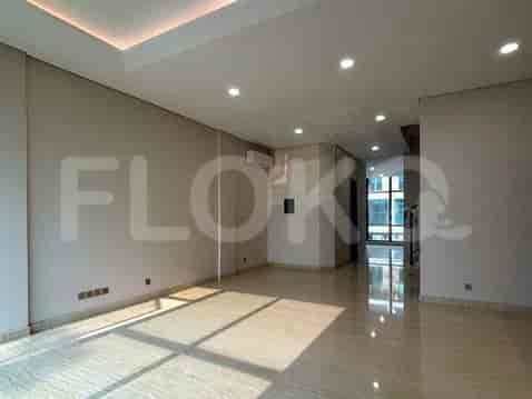 Dijual Rumah 4 BR, Luas 293 m2 di Pondok Indah , Pondok Indah - RHAS51c 3