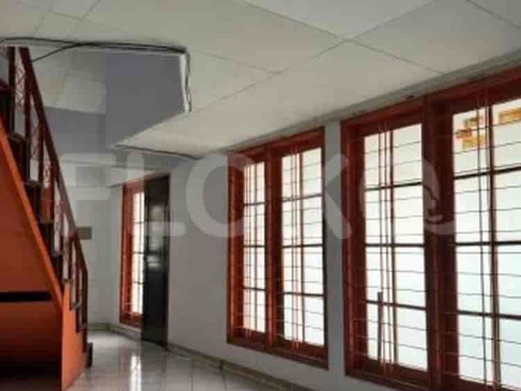 Disewakan Rumah 3 BR, Luas 180 m2 di Jalan Cililin Kebayoran Baru, Blok M - RHAe44 2