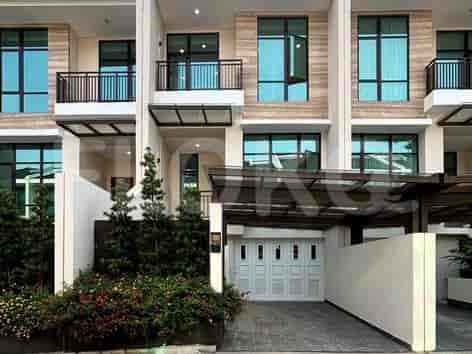 Dijual Rumah 4 BR, Luas 293 m2 di Pondok Indah , Pondok Indah - RHAS51c 1