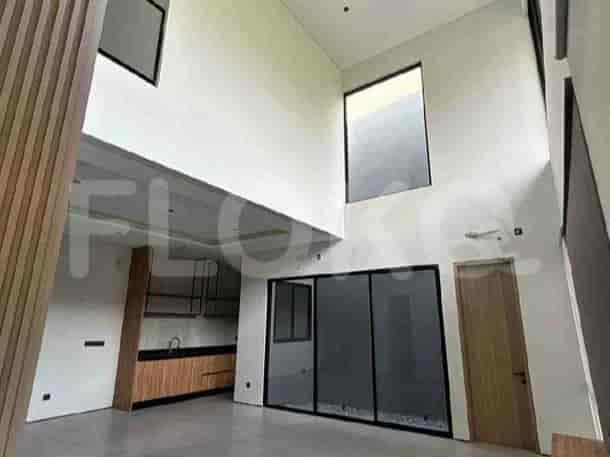 300 sqm, 4 BR house for rent in Kelapa Gading, Kelapa Gading - RHAf2c 3