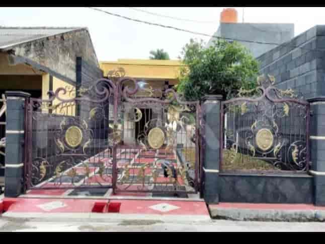Dijual Rumah 3 BR, Luas 123 m2 di Jl. Raya Komplek Pemda - Jatiasih, Bekasi - RHAS35b 1