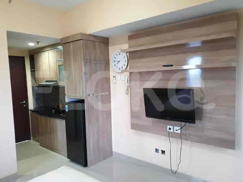 APAec285 7th Floor | Furnished 1BR Apartment for Sale, Bekasi Timur 3