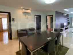 Tipe 3 Kamar Tidur di Lantai Menengah untuk disewakan di Somerset Permata Berlian Residence - fpe7bc 1