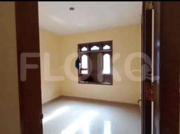 Dijual Rumah 2 BR, Luas 65 m2 di Komplek Cimanggis, Depok - RHAS0cc 3