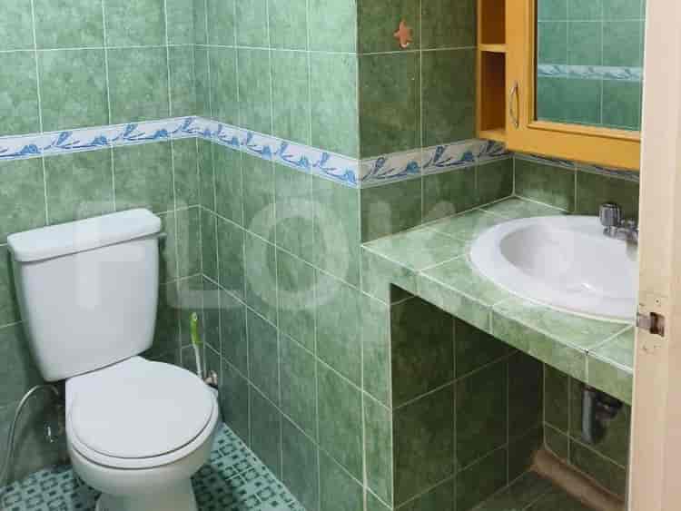 Tipe 3 Kamar Tidur di Lantai Rendah untuk disewakan di Taman Rasuna Apartemen - fku7cc 4