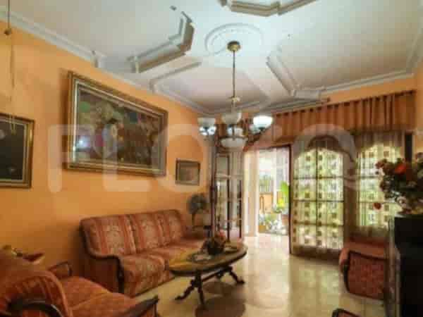 Dijual Rumah 7 BR, Luas 270 m2 di Kebayoran Baru, Gandaria - RHAS087 1