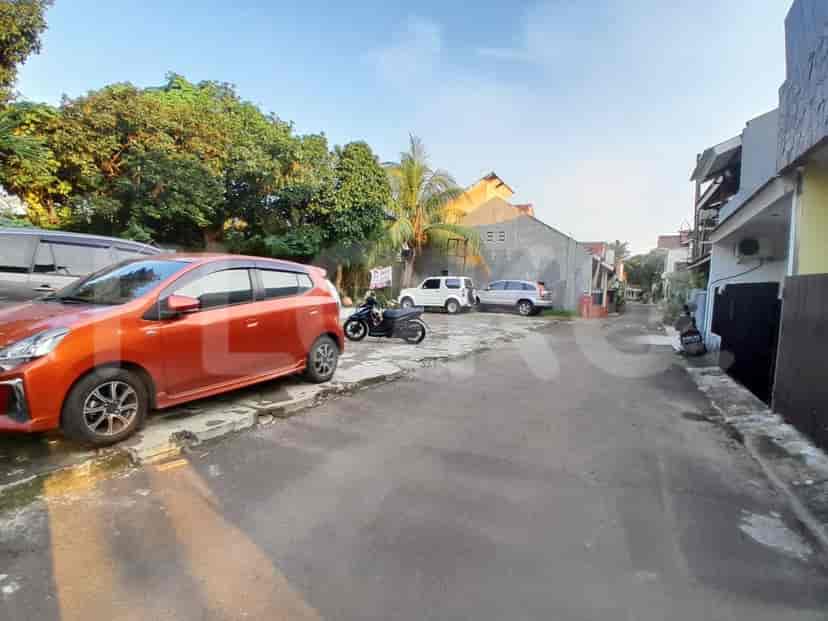 354 sqm, Land for Sale in Jl Raya Ciputat, Ciputat 3