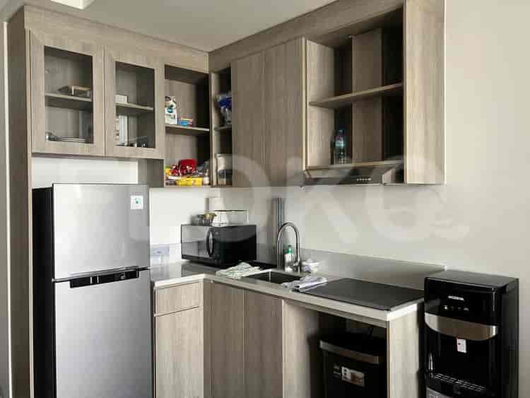 3 Bedroom on Low Floor for Rent in Fatmawati City Center Apartment - ftb455 3