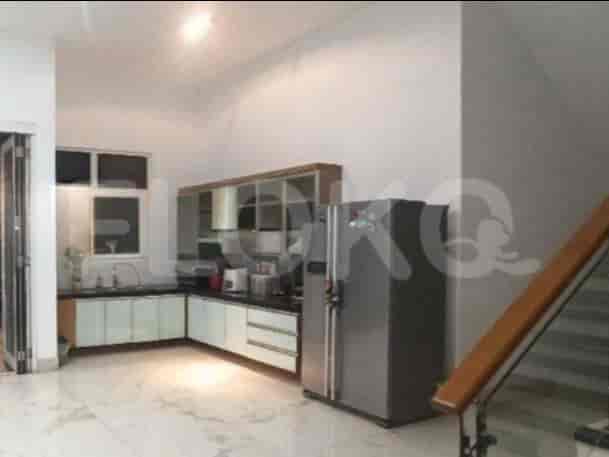 RHAS957 | House in BSD with 5BR for Sale | Negotiable 2
