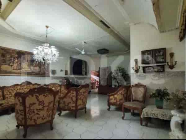 Dijual Rumah 7 BR, Luas 270 m2 di Kebayoran Baru, Gandaria - RHAS087 5