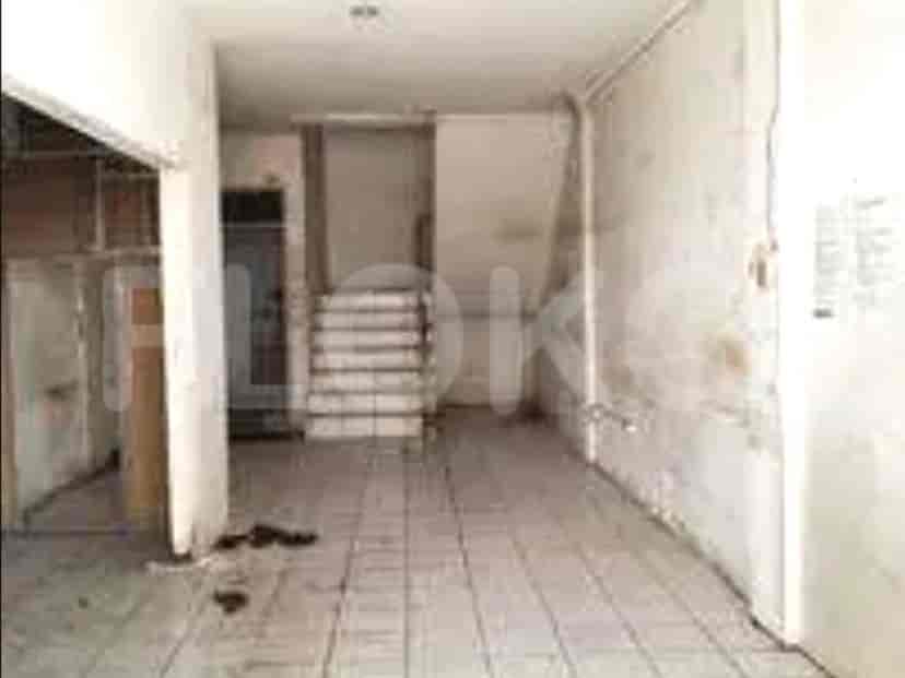 144 sqm, shophouse for sale in Ciledug Raya, Grogol 2