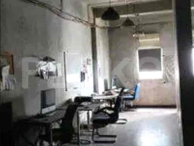 Dijual Ruko Luas 260 m2 di Kencana Tower, Kebon Jeruk - RKSc46 2