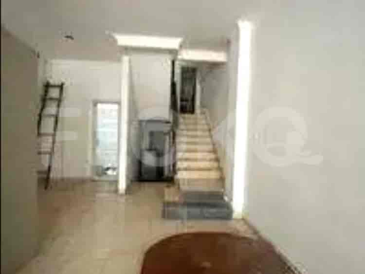 Dijual Ruko Luas 331 m2 di Radio Dalam Raya, Gandaria - RKS60c 2