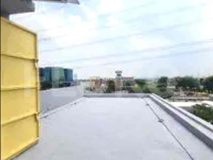 Disewakan Ruko Luas 318 m2 di Puri Mansion, Cengkareng 3