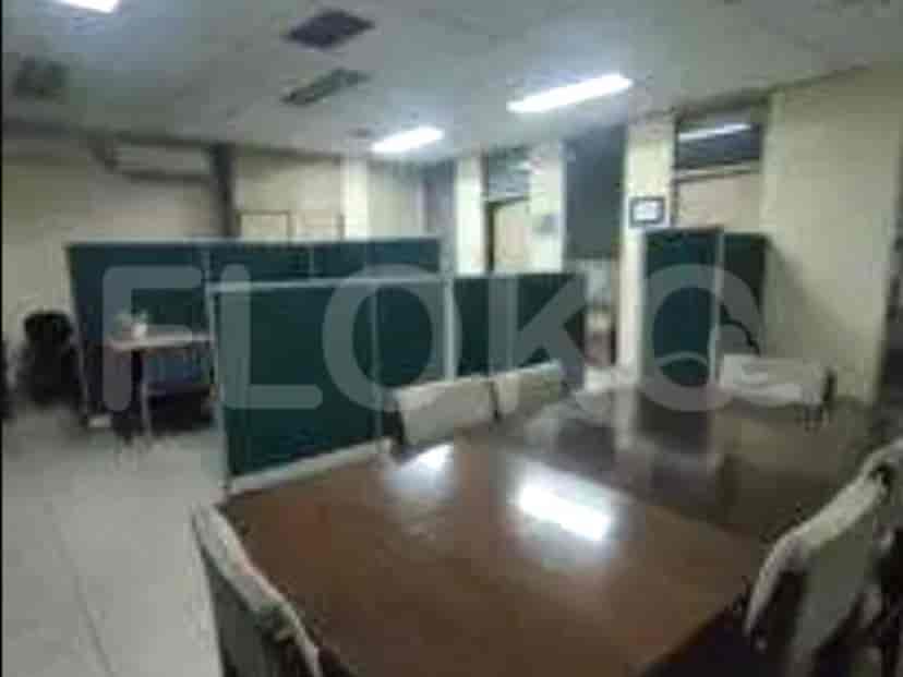 Disewakan Ruko Luas 600 m2 di Jalan Arjuna Selatan, Kemanggisan 3