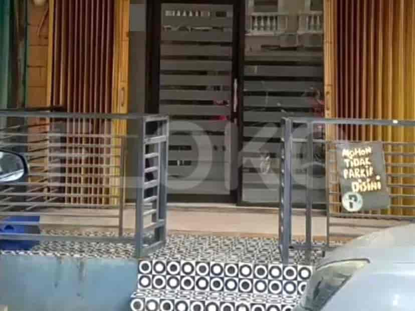 120 sqm, shophouse for sale in Kota Wisata, Bogor 1