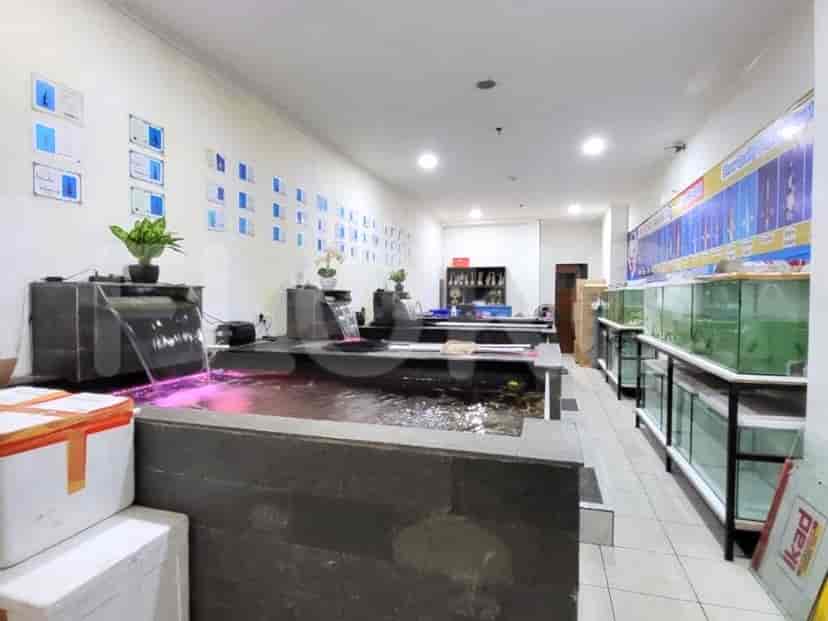Dijual Ruko Luas 180 m2 di Jalan Boulevard Barat Raya, Kelapa Gading 1