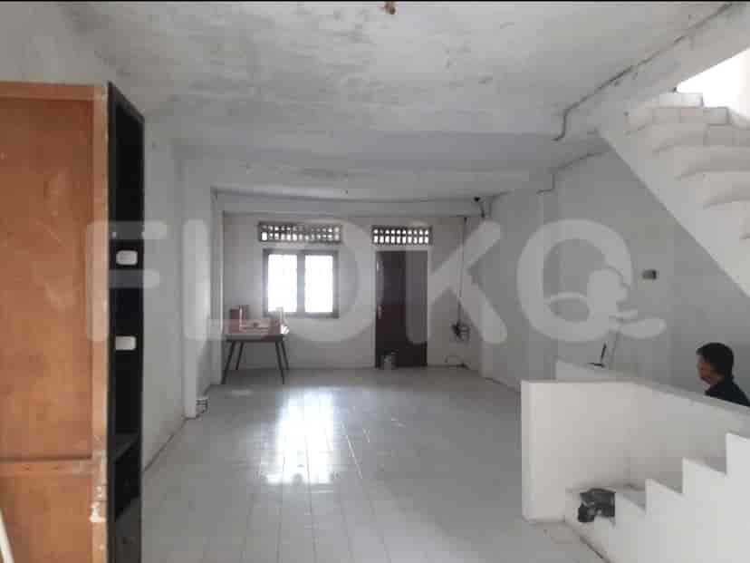 Dijual Ruko Luas 250 m2 di Jalan Gading Griya Lestari, Kelapa Gading 3