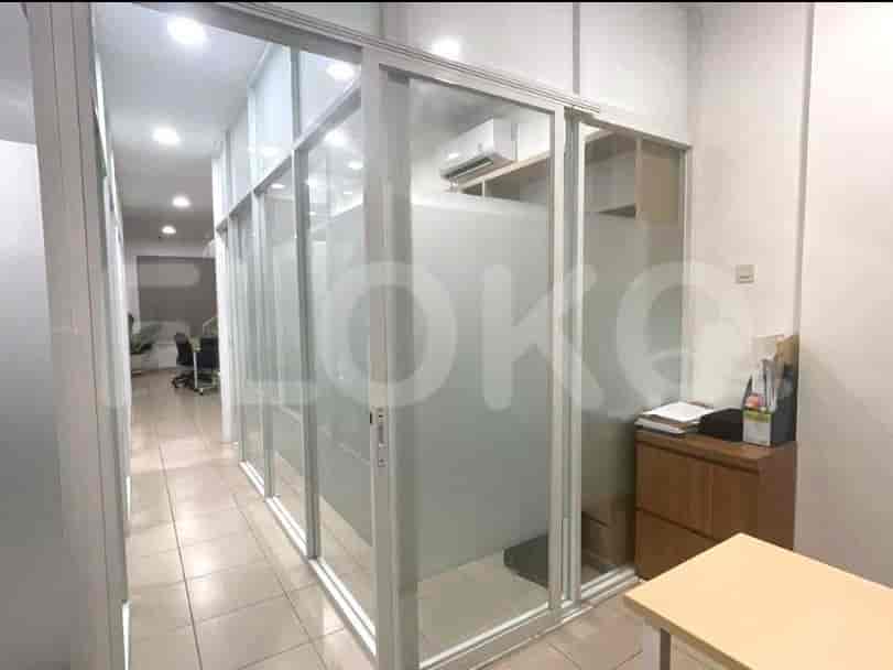 215 sqm, shophouse for sale in Jalan Puri Mansion, Cengkareng 3