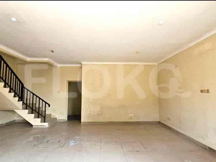 160 sqm, shophouse for sale in Jalan Heliconia, Bekasi - RKSe4c 3