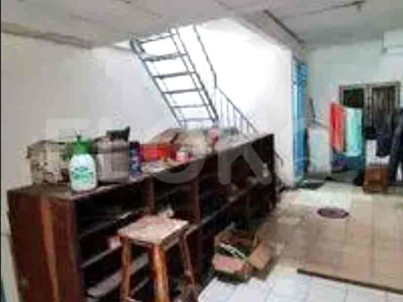 Dijual Ruko Luas 400 m2 di Jalan Jembatan Gambang 2, Penjaringan 2