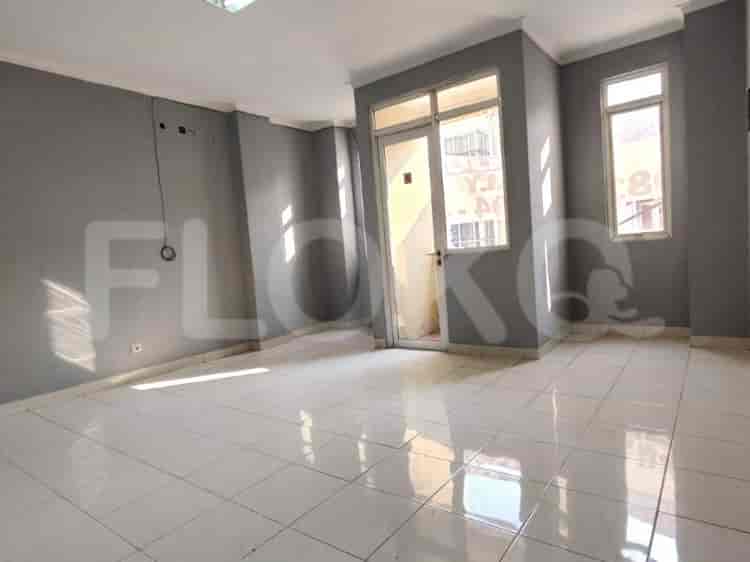Dijual Ruko Luas 203 m2 di Jalan Graha Boulevard, Gading Serpong - RKSb7e 4