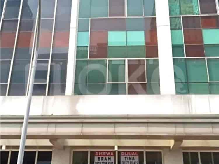 320 sqm, shophouse for sale in Jalan Kensington Commercial, Kelapa Gading - RKS2db 1