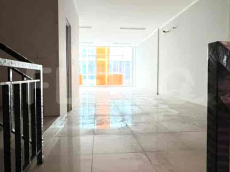 320 sqm, shophouse for sale in Jalan Kensington Commercial, Kelapa Gading - RKS2db 3