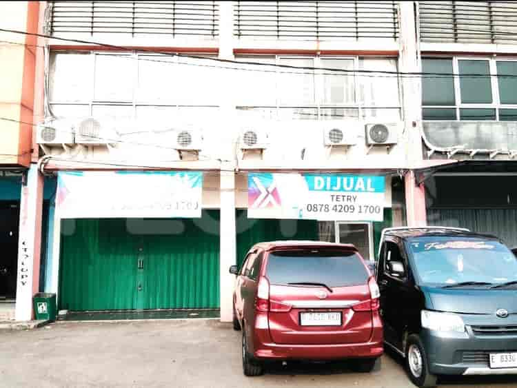 80 sqm, shophouse for sale in Jalan Cikunir, Bekasi - RKSc3f 1