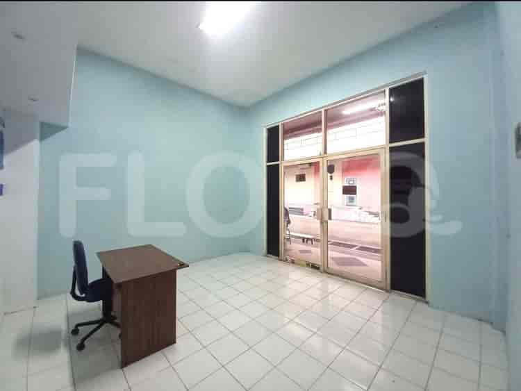 225 sqm, shophouse for sale in Jalan Medan Satria, Bekasi - RKS4d5 2