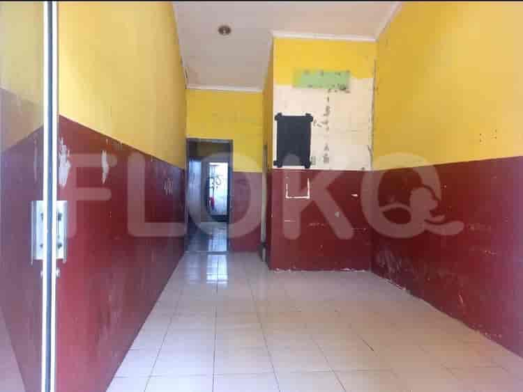 31 sqm, shophouse for sale in Jalan Mutiara Gading 3, Bekasi - RKS55b 2